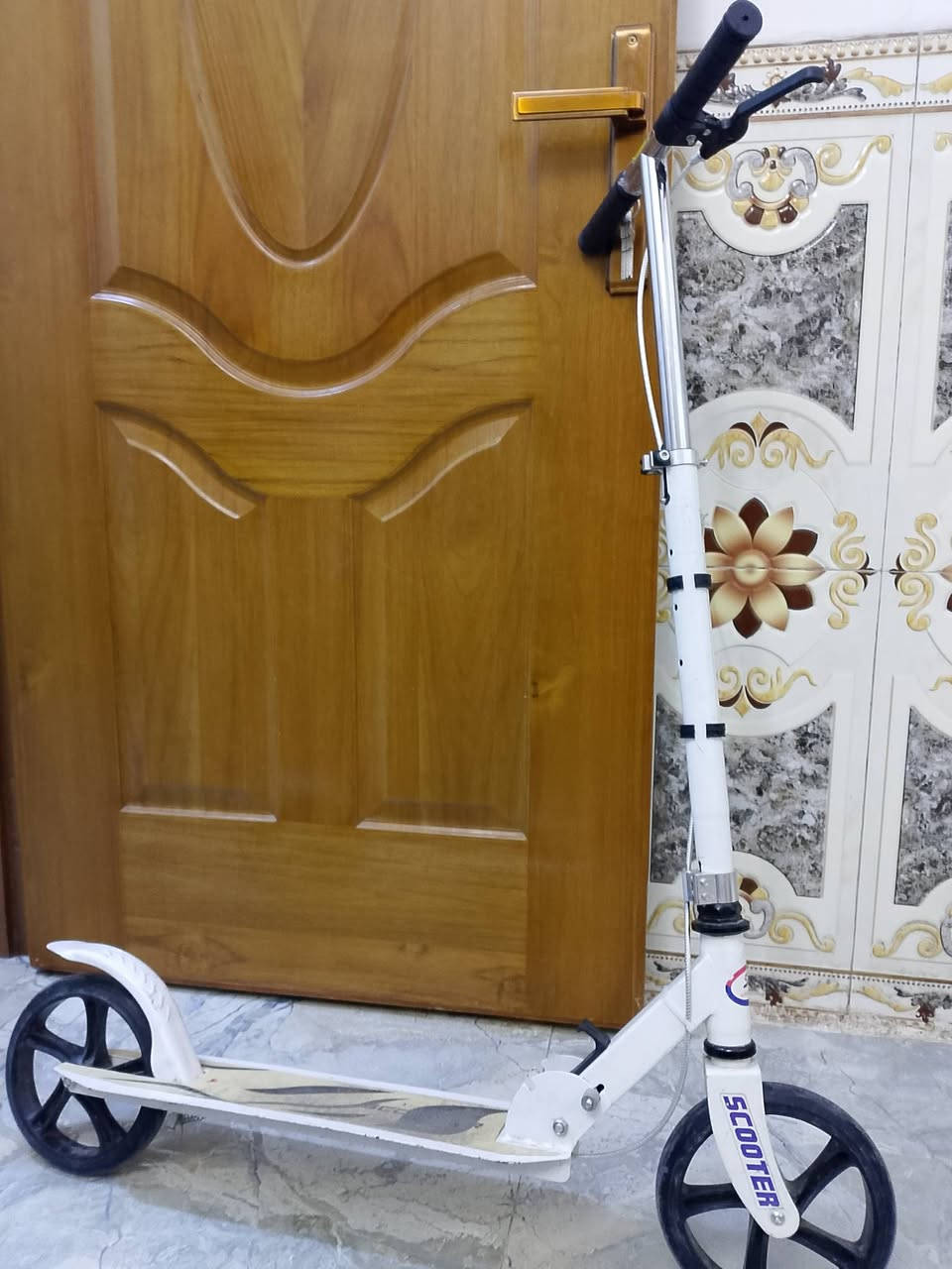 مستعجل للبيع مكان حي اور ***********
