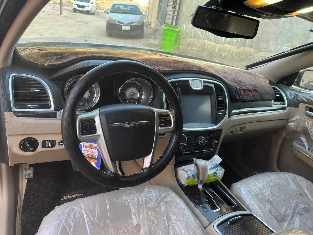 سلام عليكم اوباما وارد كندي داخل عسلي ويل مكسيكي بها صبغ الجاملغ الخلفي بس بس صبغ لا ضربا ولا بارد بس والباقي كفالا مديل 11 المكان بصر الجمهوريه السعر 140 وبيها مجال المو شراب لا يخابررقم صاحب السيارا موجود لا تراسل رجاان ***********
