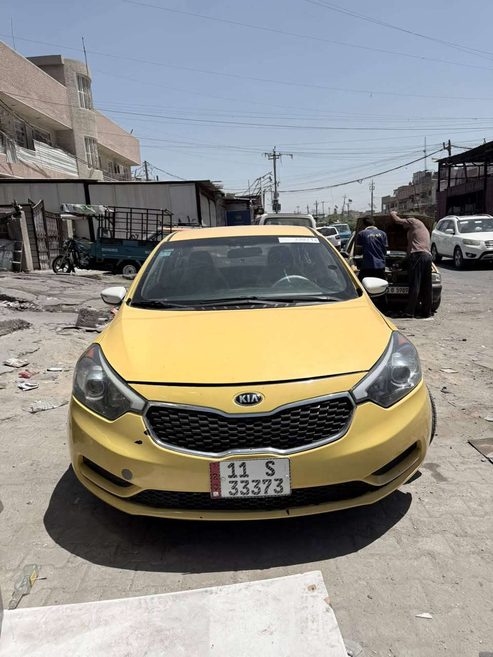 السلام عليكم سياره للبيع 2014 جير محرك كله مقفول كفاله عامه بغداد مدينه ***********/. 100$
