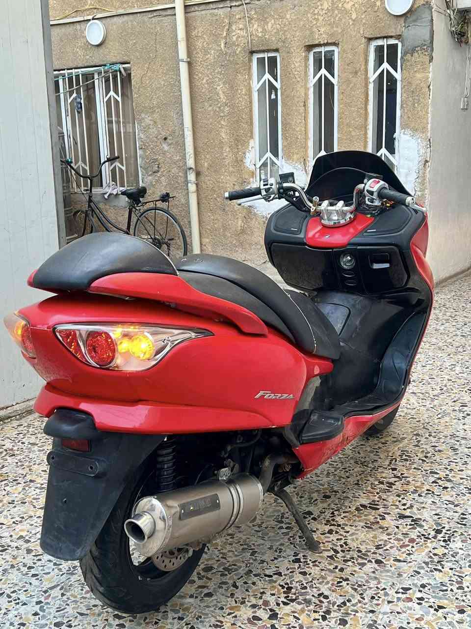 0️⃣ 9️⃣ الكرستال لون مميز
ماشيه ٤٠ حقيقي 7 كير 4 تحويلات
كلهه شغاله وجاهزه مابيهه نقص 
مكاني بغداد *********** 
الشراي يتصل او خاص
