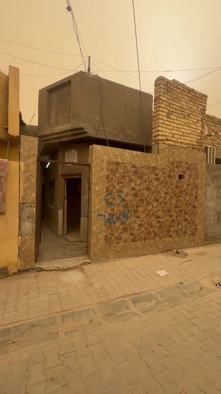 دار للبيع مساحه ١٠٠ متر واجه ٥ نزال ٢٠  
تفاصيل واضحه بلفيديو الاستفسار 
***********
***********
