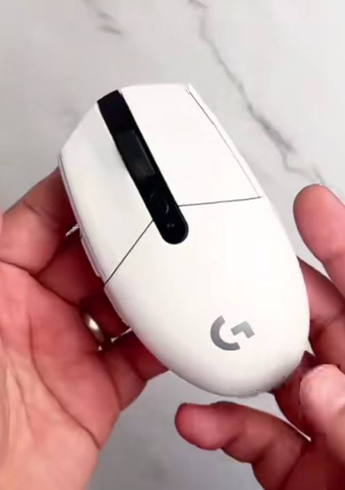 توفر من جديد ماوس لوجتك اصلي بسعر مناسب


**إذا كنت صاحب هذا الإعلان وتريد حذفه لأي سبب، رجاءا أرسل رسالة إلى الدعم الفني**