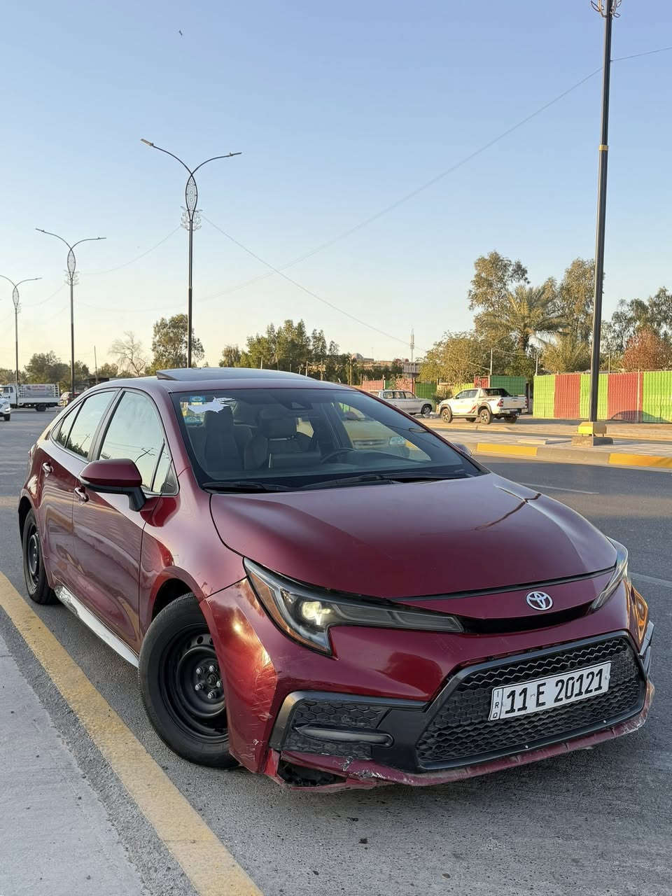 السلام عليكم كورلا 2022 وارد امريكي حادث فقط بنيد الباقي كفاله صور حادث بلمنشور  السعر ( 133 $ ) مكانها بغداد 
***********  مواصفات فول 1/1 فتحه سقف / شاشه جبيره 
بصمه تشغيل / رادارت / شاحن لاسلكي سياره بسمي تحويل مباشر 
ماشيه ٨٦ km سياره نضيفه بدون دواخل لغد شاصي مكفول محرك وكير مكفولات الشراي يتصل
