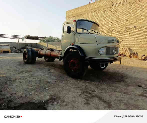 السلام عليكم البيع سيارة اقجم مديل 80 تك طويلة مكفولة كفالة عامة من كير محرك اكسن.. المكان بغداد رقم الاتصال ***********.
