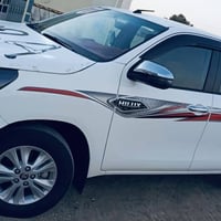 هايلوكس • ٢٠٢٤ • ماشيه ٧٠ الف