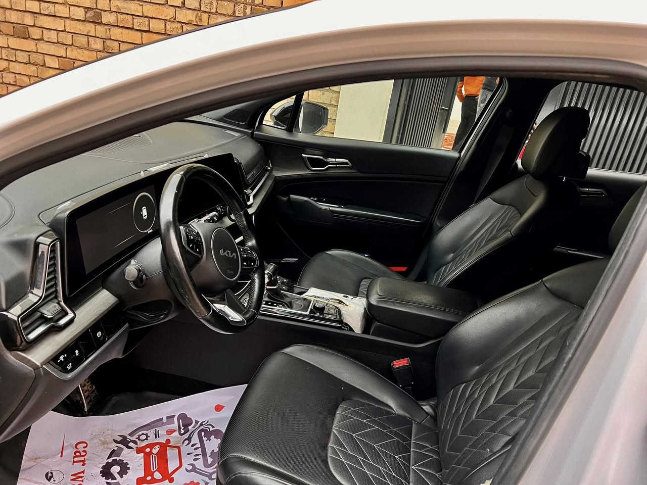 سبورتج ٢٣اكس برو  برستيج فوووول مواصفات ١/١
السيارة جديدة بمعنى الكلمة 
ماشية ٢٤
رقم بغداد حادثها جاملغ فقط صور الحادث مرفقة بالمنشور
سعرها ٢٣٠$ وبيها مجال 
***********
