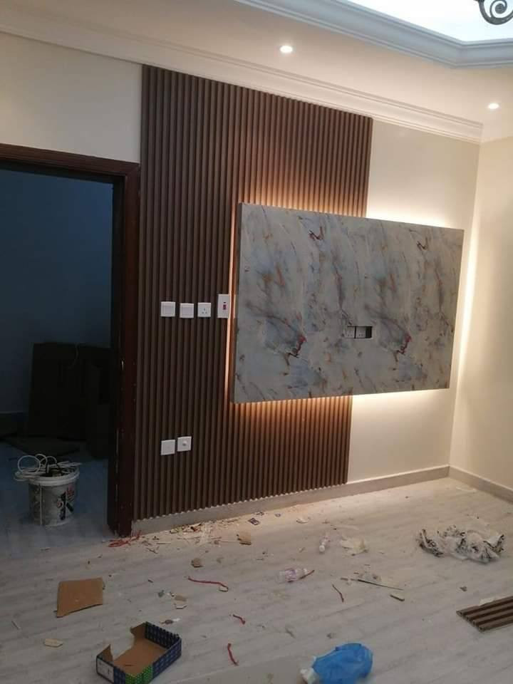 الفخامة لها عنوان واحد.. مكتب ديكورات الفتلاوي 🏠
لأن منزلك هو مرآة ذوقك، نحن في مكتب ديكورات الفتلاوي نضع بين يديك خبرة سنوات في فن الديكور والجبس بورد. نجمع بين دقة التنفيذ وحداثة التصميم لنخلق لك فضاءً يليق بك.
• خدماتنا تشمل:
• تنفيذ أحدث ديكورات الجبس بورد (أسقف، جدران، مكتبات شاشات).
• تصاميم "مودرن" و "كلاسيك" بلمسات فنية فريدة.
• حلول ذكية لتوزيع الإضاءة المخفية والسبوت لايت.
• دقة متناهية في التشطيب وتسليم في الموعد.
📍 مكتب ديكورات الفتلاوي: حيث يجتمع الإبداع بالإتقان.
📞 للاستفسار والحجز: [***********]📞
💬 مراسلتنا مباشرة عبر الواتساب: [ديكورات الفتلاوي]
