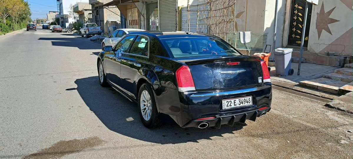 أوباما موديل 2012 سياره بدون حادث فقط سرقه جامرلغات امامي فقط بدون قطره صبغ السياره  بدون شخوط اذامه كامله والصور الفحص هم موجود بالمنشور كابون بنزين ⛽️   هزه فحص جديد سنويه جديد *********** مكاني كركوك  السعر 155 كركوك, العراق
