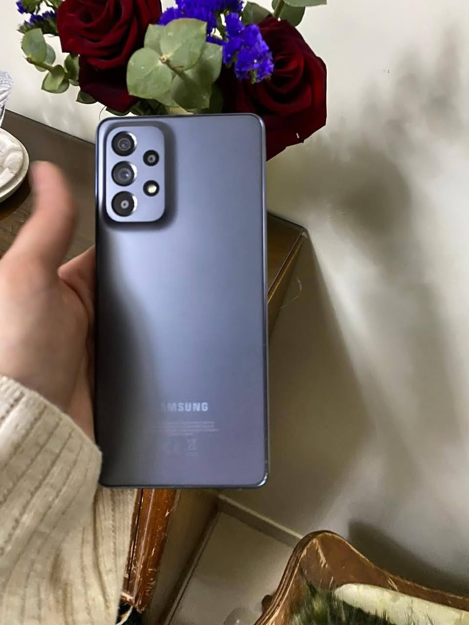 سامسونغ A73 5G
ذاكره 256/8
بطاريه 5000
 كاميرا 108ميغابيكسل مثبت بصري
 معالج سناب دراكون 778G
 شاشة 120hrz
 محدث اخر تحديث  أندرويد16
 جهاز قفل 200 الف عنواني كوت داموك
جهاز مكفول من كل شي
***********
***********
