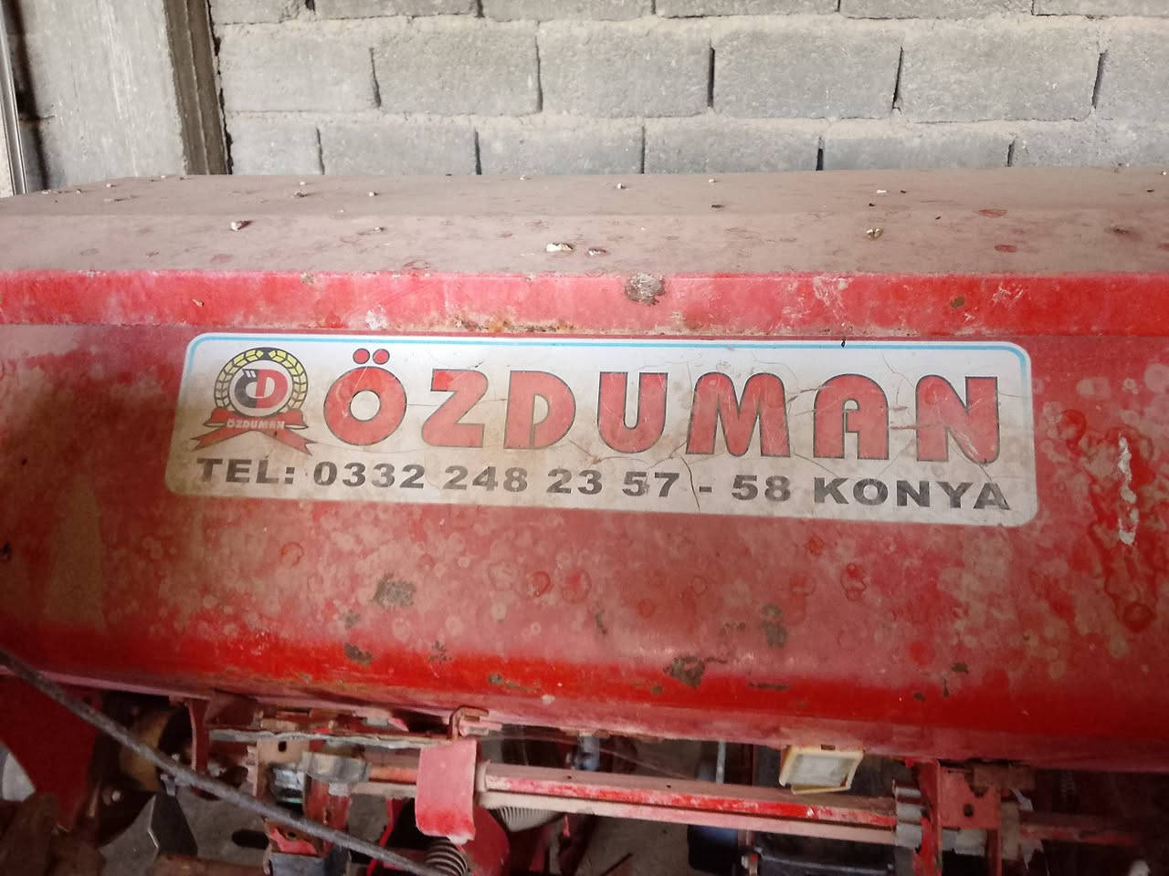 السلام عليكم 
زارعه ذره صفراء OZD UMAn الباب الاول ونضيفه كلش 
للبيع السعر 35ورقه وبيه مجال قليل الرقم ***********
