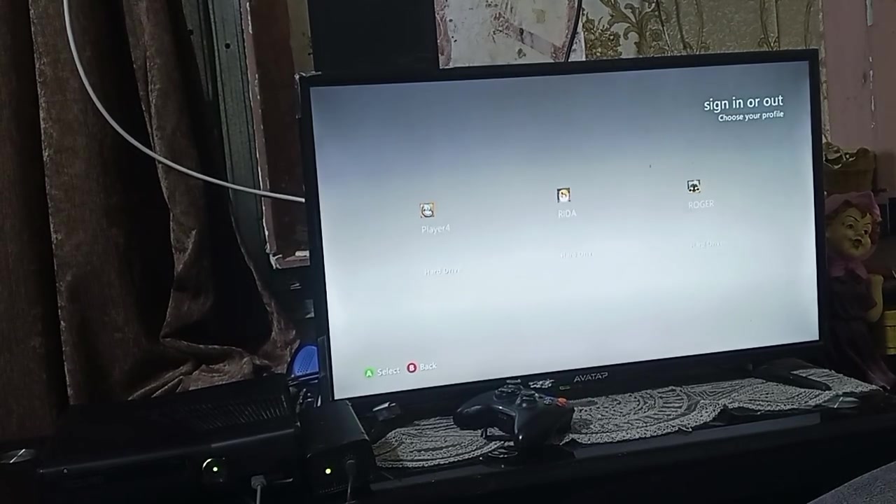 اكس بوكس 360سلم كامل ملحقات محوله مع 3جوستكات و151لعبه السعر 125 مكان بغداد الشعب الرقم ‏‪0781 865 2971‬‏
