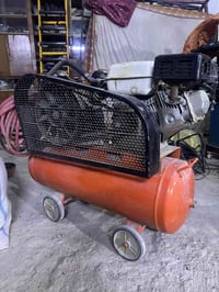 كمبريسر للبيع شغال استعمال مره واحده متروك بستمين بغداد  07745299969 غ...