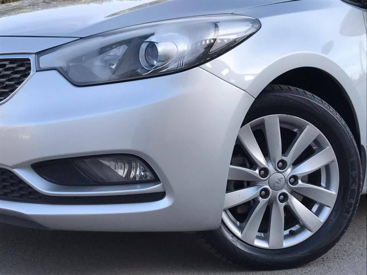 مساء الخير عالجميع 
لعشاق المكفول من الجلد للجلد سيراتو 2016 مكينه 1600 رقم بغداد انكليزي باسمنه مكفوله كفاله عامه اللون المرغوب كلشي بيه شغال مكينه وكير وحداديه وتبريد كله مكفول السعر (( 130 )) وبيه مجال ان شاء الله 
العنوان بعقوبه / خرنابات ..... للاستفسار  الاتصال بالرقم ***********
