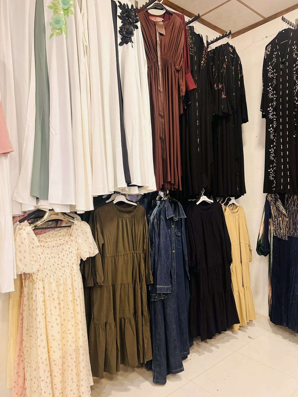 مسابقة راح افوز اكثر من 20 شخص من التعاليق 
علق وشارك المنشور وربح معه عمر ارويش 
ازياء عمر ارويش القسم النسائي


**إذا كنت صاحب هذا الإعلان وتريد حذفه لأي سبب، رجاءا أرسل رسالة إلى الدعم الفني**