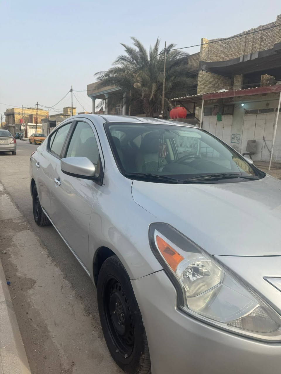 نيسان فيرسا 2019 وارد امريكي
ضرر جاملغ وبنيد
ماشيه ١٢٢
تدفئه تبريد
حداديه جديده
تخم تاير صارلي اسبوع من شاده
مكينه لاتنقيص ولا تبخير
السعر ٩٥
للاستفسار ***********
