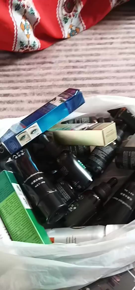 مكياج ماركه للبيع كولهن ابيعهن بسعر مناس


**إذا كنت صاحب هذا الإعلان وتريد حذفه لأي سبب، رجاءا أرسل رسالة إلى الدعم الفني**