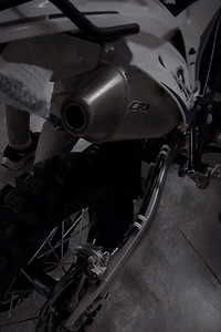 دراجة crx محرك 300cc دراجة تخبل شلعة بطناش يشك لكاع دراجة ماشية بس ٣٠٠ موديل 2025 سبب لبيع دراجة جبيرة وماعندي مكان خاله بيت جدي سعر1900 مليون وتسعمية بيه مجال قليل حك جية دراجة ماشية قليل اوراق كاملة مكان بغداد العبيدي رقم ***********
