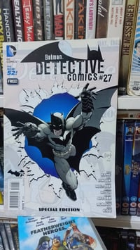 ٤ كومكس • اصليات • نظيفات جدا