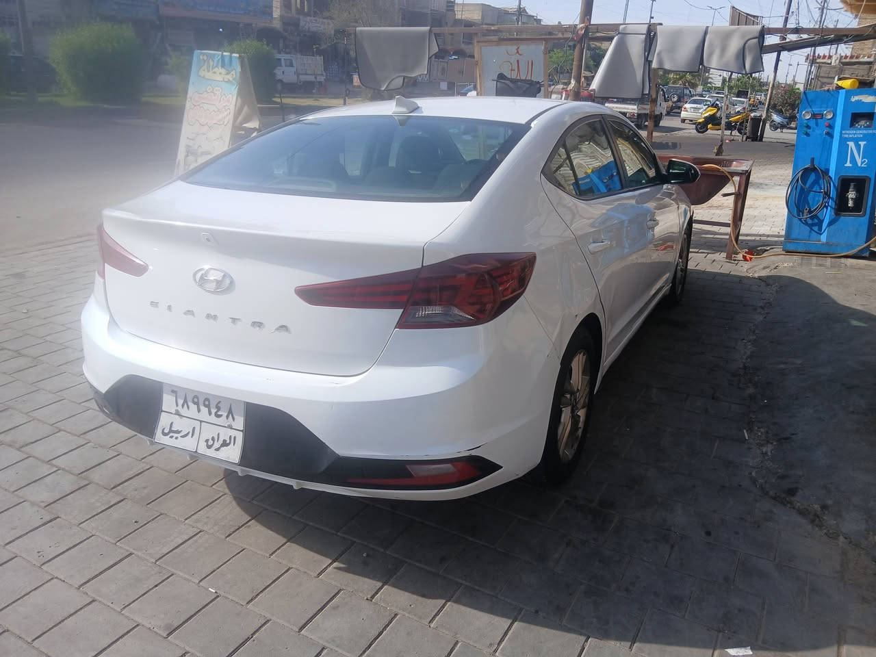 الانتره موديل ٢٠١٩ اربيل  ماشيه ١١١ الف
بيها  طخات  بصيطه  فقط  ايرباك  برده  بيها   
كامله من   صدر كير اي تي 
 رايدها  ١٠٧ وبيها  مجال  قليل  
***********
***********
بغداد حي اور
