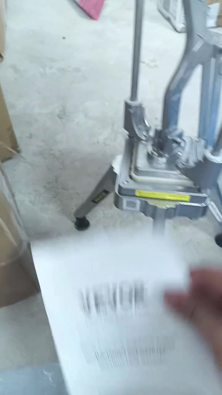 شغله بهالشكل مدري مال شنو بالضبط 
٥٠ الف مع التوصيل وبالعافيه


**إذا كنت صاحب هذا الإعلان وتريد حذفه لأي سبب، رجاءا أرسل رسالة إلى الدعم الفني**