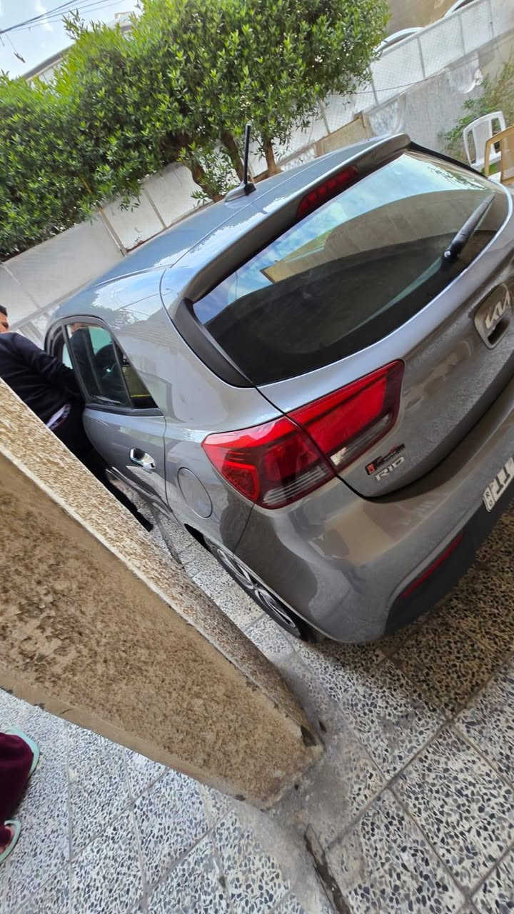 كيا ريو 2022

رقم بغداد
المواصفات:
اللون رصاصي
تحكم ستيرن
كامرا دواره
بصمة
رادار امامي
توقف ذاتي
داخل مخمل
ماسية 30 الف ميل

تفاصيل الحادث والإصلاح:
حادث بجم
صبغ الجاملغات والبنيد
بيها كلير بالابواب الجهة اليمين

معلومات إضافية:
رقم السيارة بغداد
العنوان: بغداد الغدير

السعر: 🟧 السعر علق يوصلك السعر 📮
للتواصل: ***********

#كيا_ريو #ريو #بغداد #بيع_سيارات
