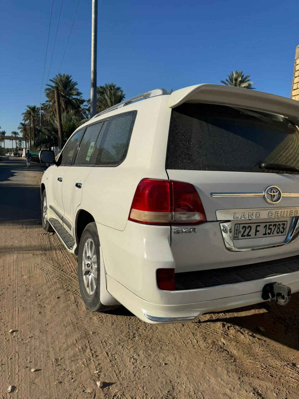 للبيع لاندكروز موديل 2010 كير عادي سلك وغراض السلك موجودة كاملة مكان السيارة نجف وبسمي هاتف *********** صبغ الشريط السعر 230 وبيهة مجال
