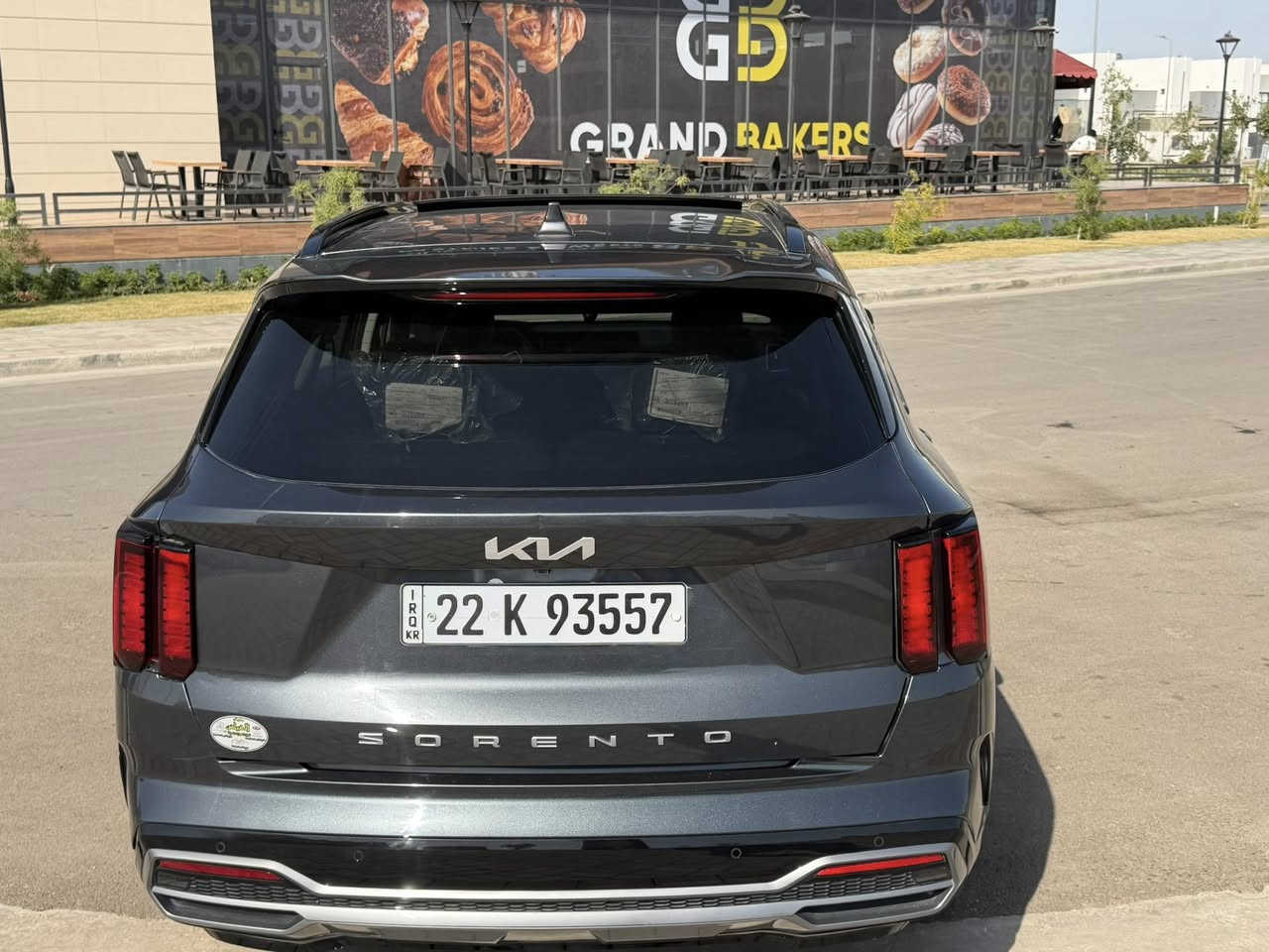السلام عليكم كيا سورنتو 2022 فول موصفات بونراما كشنات جلد تتدفئه 7 راكب 3 قطع تبريد شاشه كامره حساسات سيار جديده معنى لكلمه ماشيه 33  بجم كبس بدون ايرباك حادثه جامغ خلفي مع باب فقط السعر 235 مجال بسيط بدون اي نقص بغداد العطيفيه ***********
