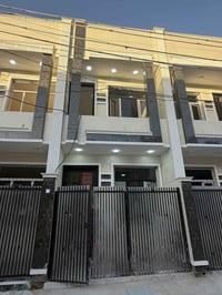 مشتمل للبيع الشعب مقابيل مطعم حجي عادل   المساحه ٦٦ متر الواجهه ٤ اله ...