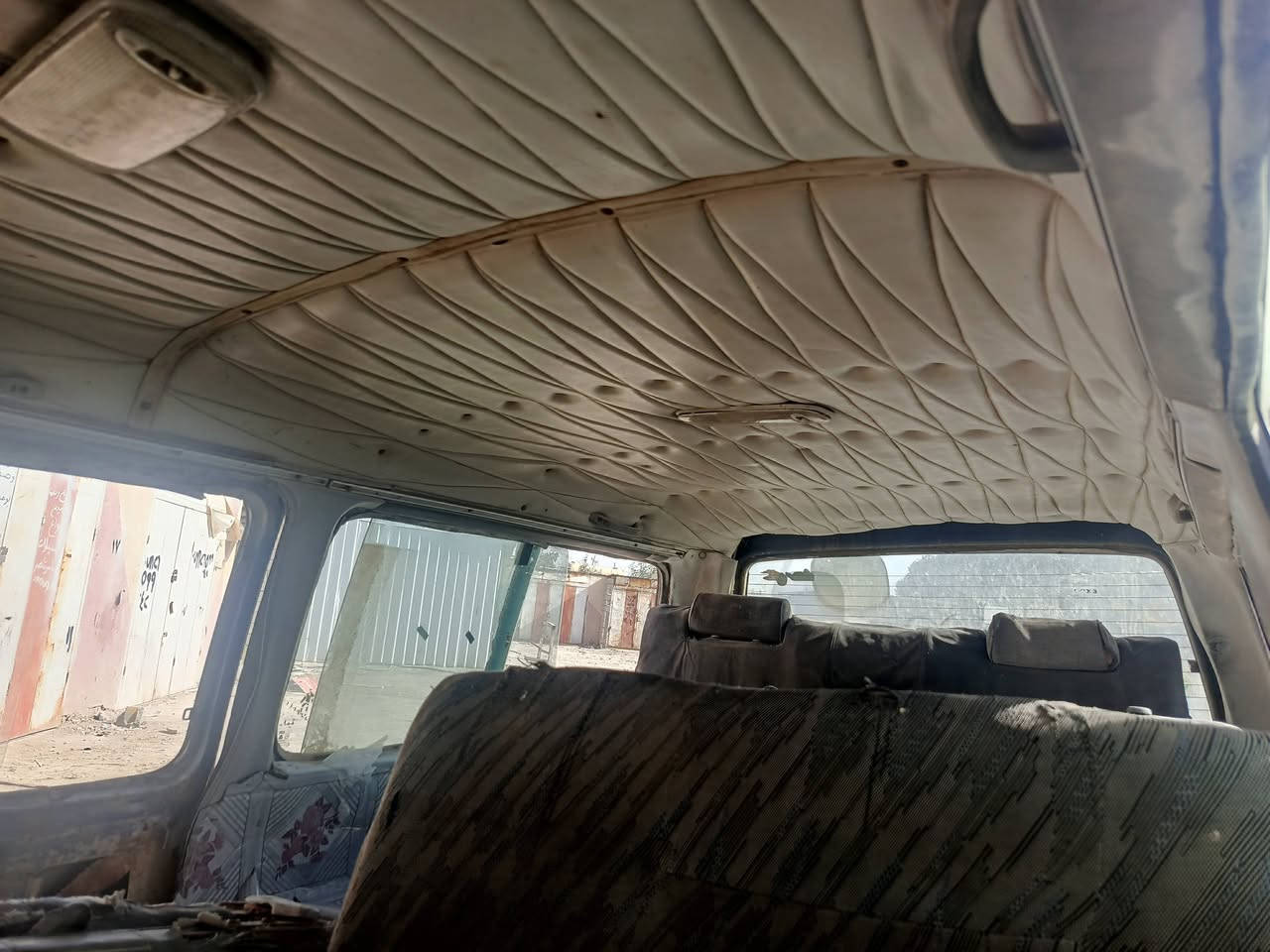 سلام عليكم كيا بسته93 رقم احمر بغداد 
تسقيط  تجي اتكلب  او تشتري  المحرك مستحق والكير بي بس نمرت الخامس ماتجي والصوج يم القمجيات
***********اتصل اذا شراي وادلل السعر 12ورقه
