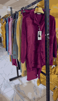 جملة أقل طلب نص درزن 

الخامة فرو ناعم انبوسي استندر مكفول 

القياسات  L _ XL _XXL  _ 3XL   

سعر الدرزن 12 قطعة 85 الف 
سعر القطعة مفرد 13 الف قطعتين 25
توصيل بغداد 5 محافظات 6 

للحجز ***********
