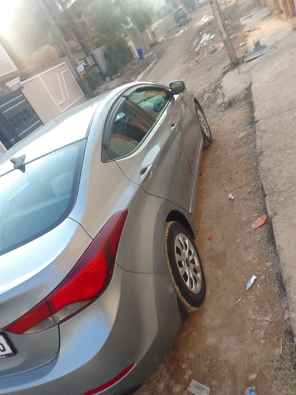 سلام عليكم النتره موديل 15 وارد امريكي بدون ضرر كلين فول عده الفتحه تحكم جهتين شاشه كامره محرك 200 دوش صدر امامي خلفي جديد تخم تاير كير مكينه مكفول تدفه تبريد كله وضع شركه ارقام جديده سنويه لل 27 مكان السياره ديالى بعقوبه حي المعلمين او الكاطون سعر السياره 118 وبيه مجال بصيط ***********
