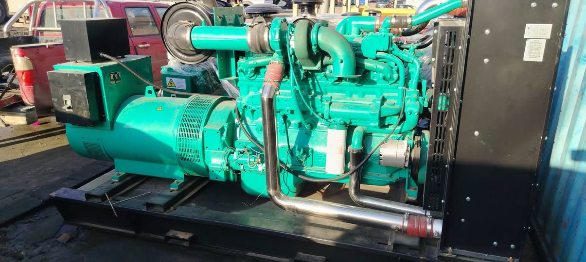 تم بحمدلله وصول وجبة مولدات كمنز خمسه ونص عدد 4 مولدات
400 كيفي انتر كلر جويتر مركات أمريكي  اصلي غير مستعمل في العراق

توليد استانفورد 400KAY

  نظام حمايه كامل إطفاء وتشغيل ذاتي 

للاستفسار اكثر الاتصال على الأرقام 📞

*********** وتساب

***********وتساب

***********وتساب

العنوان اربيل الصناعه الجنوبيه متوفره خدمة توصيل لجميع المحافظات 

لدينا جميع انواع المولدات بجميع الاحجام والماركات 

بأنسب الاسعار 

#ابو عبدالله أربيل للمولدات الاوربيه #
