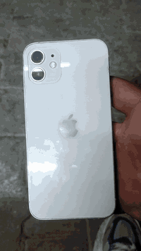 ايفون لل بيع مبدل شاشه وبطاريه شديتهن كبل شهرين احسن شاشه أو بطاريه بل...