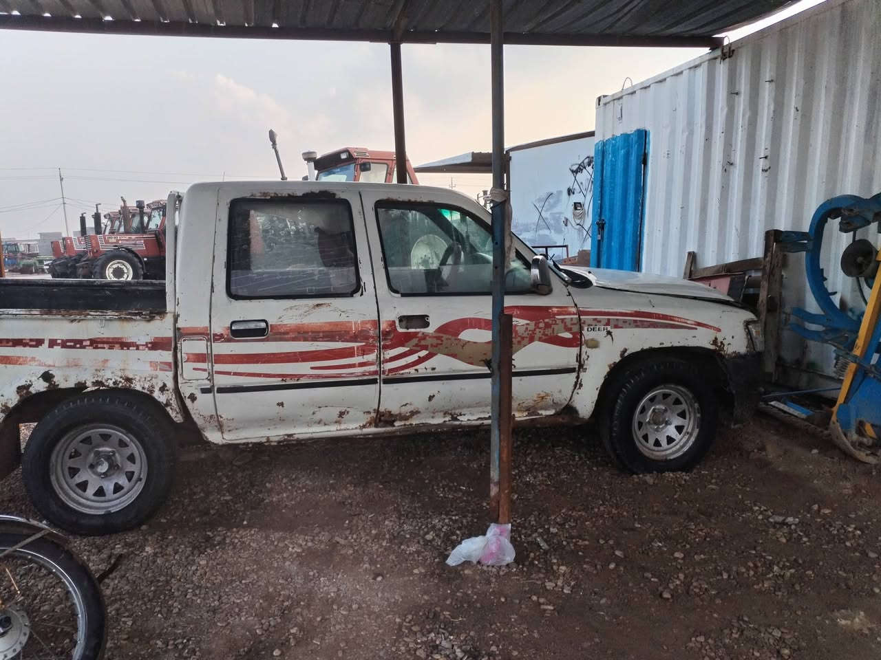 بدون ٢٠٠٧ مكفول كير محرك وصدر  العنوان واسط الزبيديه *********** ***********
