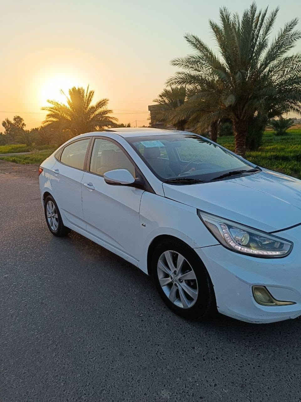 السعر مناسب مال بيع
اكسنت 2015 بلوو فوول مواصفات 
مكينه 1800 دوش قطرتين مرغوبه  بانزين عادي
رقم جديد بغداد دولي باسمي 
كفاله من قطرة الصبغ فقط بنيد تبديل اصلي 
لا حالوب ولا شخوط 
مكينه وكير مكفولات 
التبريد ثلج كلش زين 
السعر  93 وبيها مجال قليل
‏‪***********‬‏
