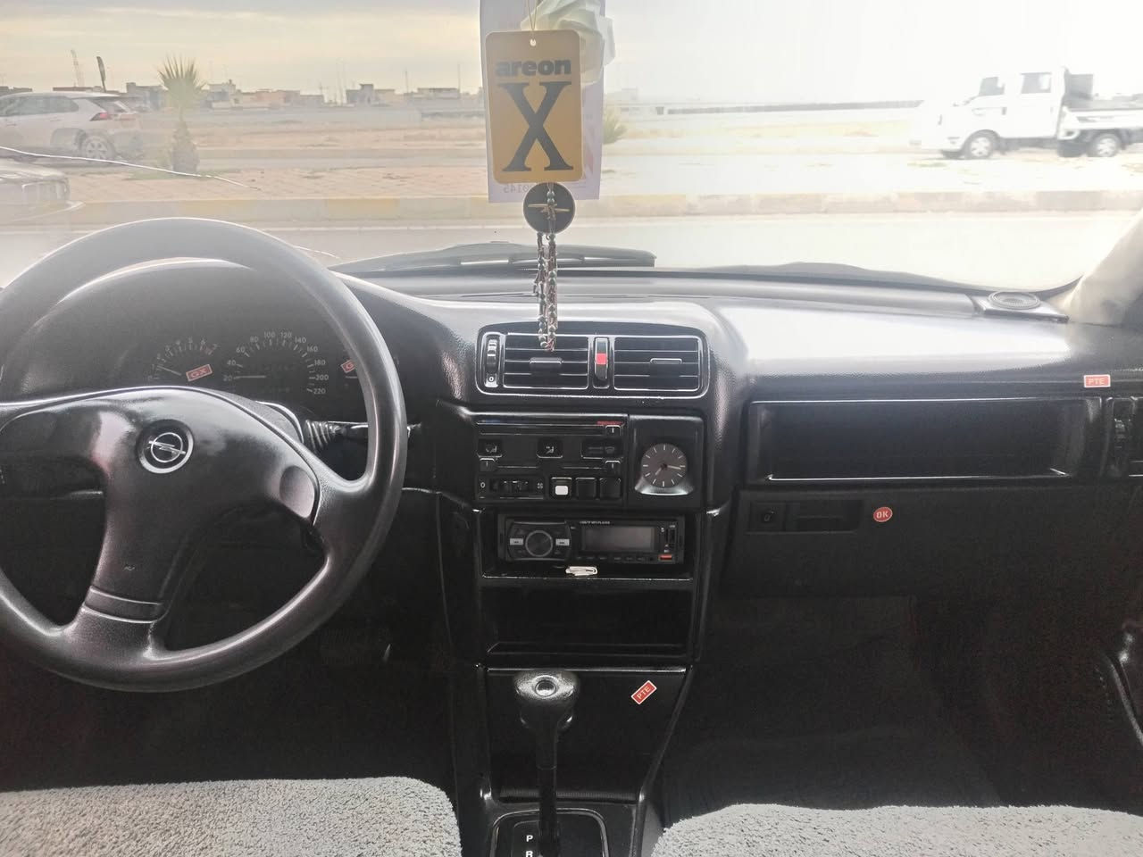 اوبل فكترا موديل ١٩٩٠سنويه ل٢٠٢٨بي دفتر بانزين كير اوتماتيك محرك ٢٠وكير شرط بدون ضربه بدون كص تدفئه شغال صدر تايرات جديد سياره جاهزه من كل نواحي سعره٤٣وبي مجال بسيط للطيبين *********** كركوك
