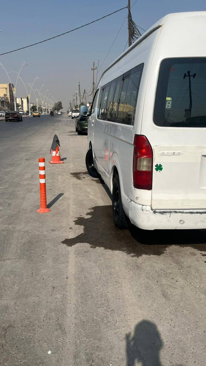 جنبي اج تو 2012
السياره بيهه مكينه جديده صالهه شهر من مشدوده. السياره بيه ضربه بجم ما واصله للتكم  فقط ومعمر دواير فقط وسنويتهه جديده السعر 95.وبيه مجال قليل حك الجيه
العنوان البصره الزبير وهاذه وسياره بأسمي رقم راعيه
***********
