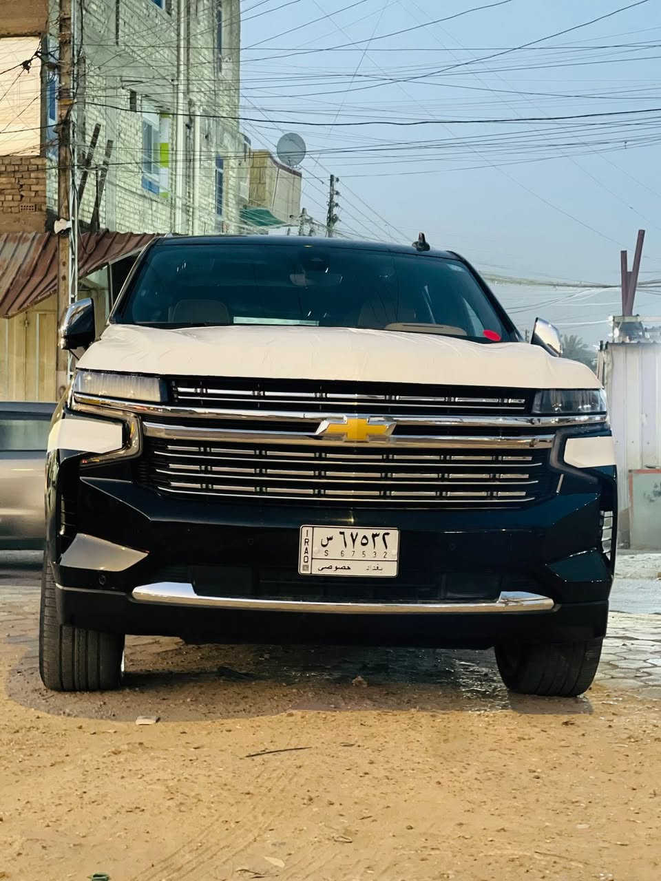 السلام عليكم تاهو بريم خليجيه السياره موديل 21 بغداد بسمي السياره بيها جاملغ وبنيد لاطاك ايرباك ولاابد ماشيه 85 الف مكان السياره بغداد الشعب السعر 45  اربع شدات وخمسين ورقه السياره خليجيه رقمي ‭0771 352 6003‬
