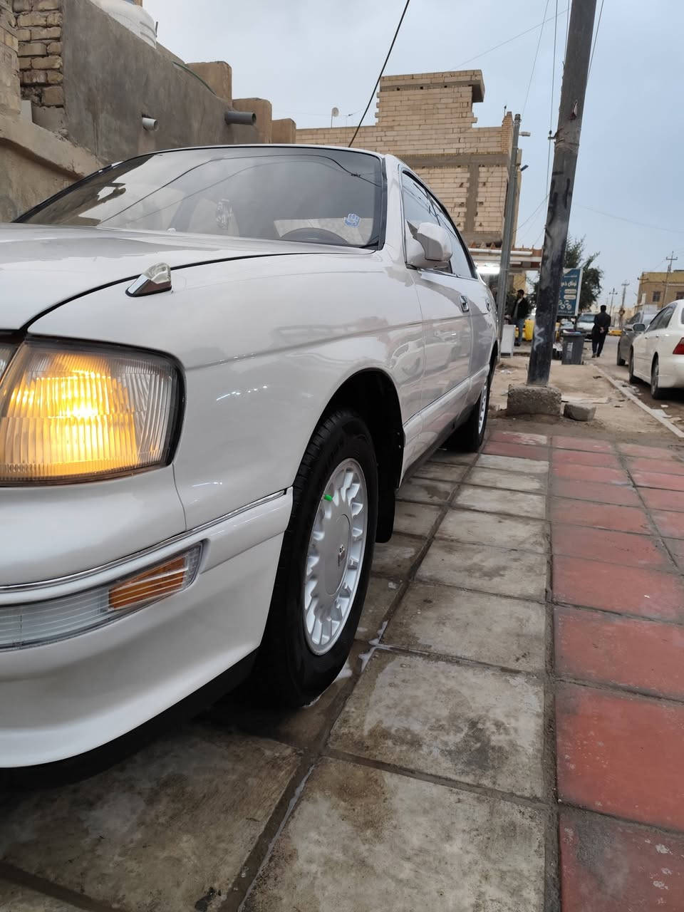 تويوتا بطه ، موديل الفين ،السياره مكفوله من الضربه، نمره بصره،مصبوغة فرن درجه اولى (صبغ تجميلي), تخم تاير+حداديه جديده +كير مكينه جدد+كهربائيات شغاله كلهه ع بلاد،سنتر لوك,اربع بيبان مع الجنطه ,العنوان /ناصريه مركز مدينه +السعر ٦٨ والمو شراي لايكسر بحلال العالم رجائن
***********
