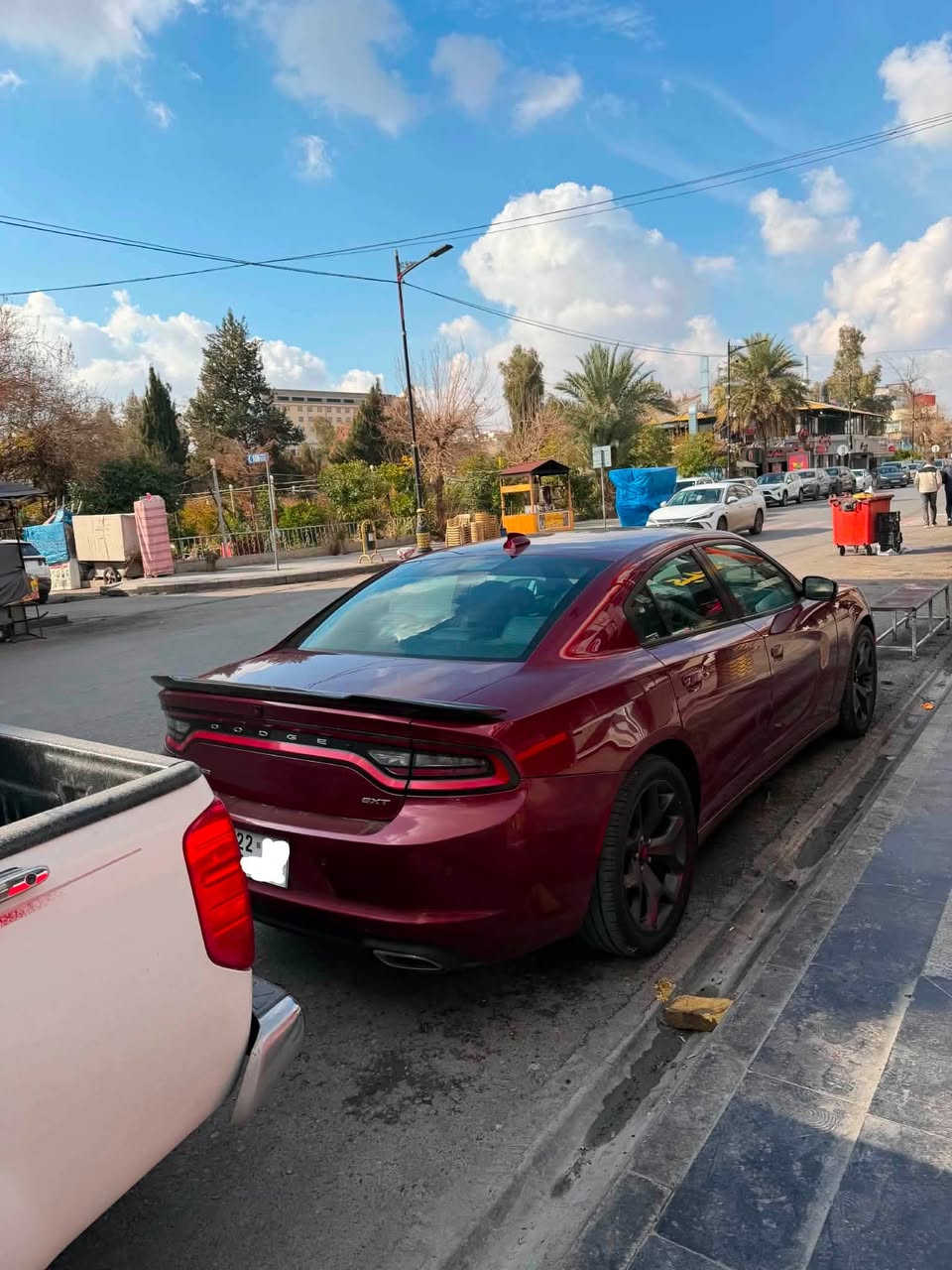 للبيع 

جارجر sxt plus موديل 18 كندي كلين ( عدا رصعة بالجاملغ الخلفي ) 

مواصفات فول ( عينه 260 )

سلايت 

كشنات خزن + تبريد + تدفئة

رادارات جانبية 

مري قلاب 

( صدر امامي خلفي جديد )

( تخم ويل جديد + تخم تاير جديد )

ماشية 105  رقم اربيل تحويل مباشر

السعر ( 225$ ) وبيها مجال 

عنوان السيارة / الانبار الرمادي 

للاستفسار /  ***********
