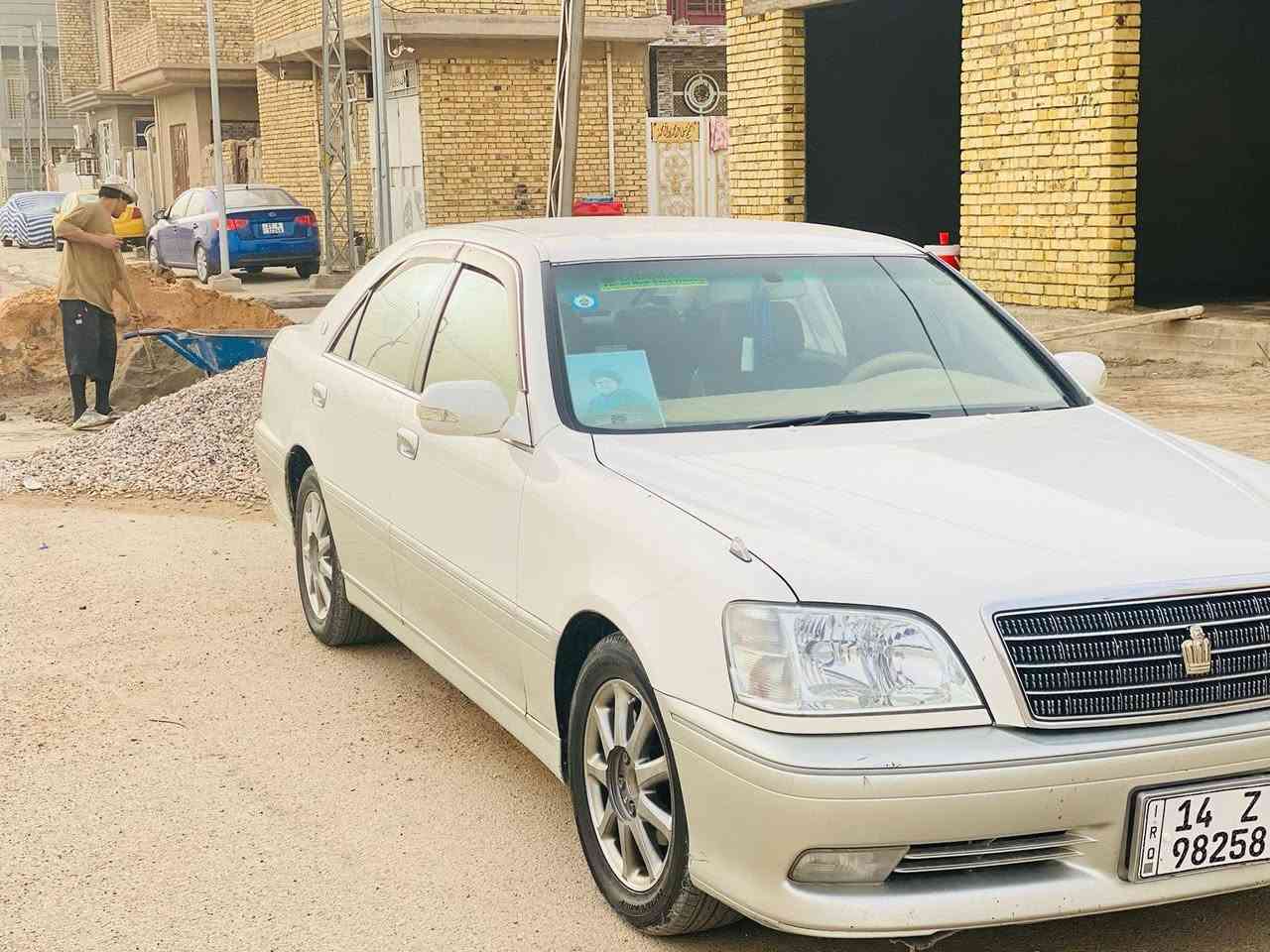 متاح ملكه فول ماعده الفتحه 4دكم رقم بصرع نكليزي ديفور الجبير رقم *********** 
سعر 160
