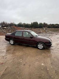 فيكترا • ١٩٩٥ • ١٦ صمّام