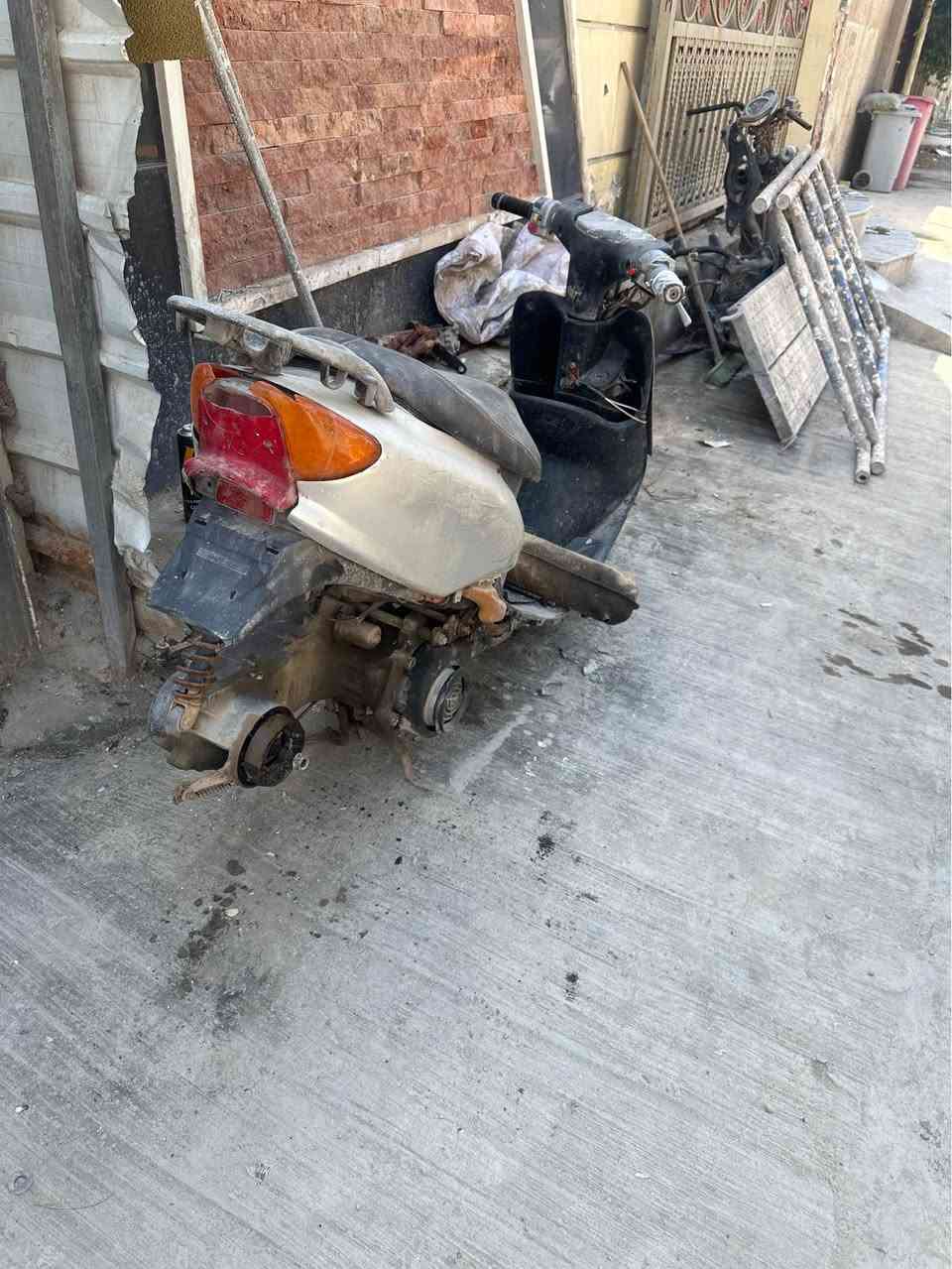 السلام عليكم دراجة عصفورية رايضي شلعة اتشك الكاع تجفيت تايواني لكن الدراجة كطعت عندي نارية الملف يحتاجلة تبديل او محتاجة زوج اويالة اتريد ابيعلك تفصيك او كاملة بقت ابراحتك السعر كوم حديد ٥٠ الف قفل مكاني بغداد الدورة بغداد, العراق


**إذا كنت صاحب هذا الإعلان وتريد حذفه لأي سبب، رجاءا أرسل رسالة إلى الدعم الفني**