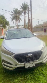 توكسان • ٢٠١٧ • ٢٤٠٠