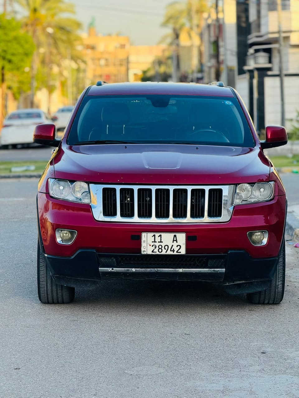 السلام عليكم جيب موديل 2011 
معروضه 115 وبيه مجال بسيط 
رقم بغداد دولي بأسمي تحويل مباشر مكينة 3600 كفالة من الفتح كير كذالك كفالة من الفتح صدر امامي خلفي جديد تخم تاير جديد السياره جاهزة كل نقص مابيها مواصفات شاشه كبيرة بصمه تشغيل فول تحكمات ستيرن كراسي أمامي كهربائي حساسات امامي خلفي وبعد بيها هواي مواصفات 
((((السياره بيها قطع صبغ أبيع حزام كفاله شواصي ودواخل))))
 للاستفسار***********
العنوان بغداد
