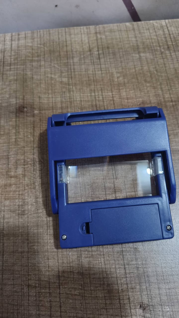 سلام عليكم جهاز كيم بوي كولر باندل كامل الملحقات حتى شاحن على جداحة سيارة وراديوا ومكبرة ودرع ودرع شاشه وحافظتين وكاسيت بيه حرب نجوم   كامل مكمل القبق الاصلي مموجود بس قبق تربطه كبل كهرباء يشتغل ومحولة  سعر ١١٠الاف جهاز تحفة وماتلكة هيج ملحقات باي جهاز مثلة  العنوان البصرة ماعندي توصيل عندك انته ودية اليه ***********
