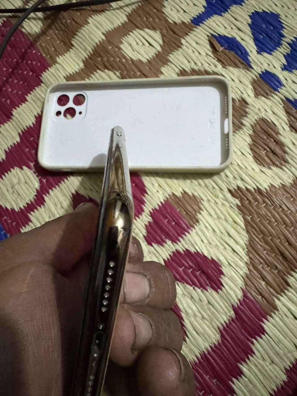 للبيع 11برو ماكس مقفول آيكلود الجهاز ما بدل بي آي شي كله بلادي ذاكره 512الجهاز نضيف اطيني بس سعر بس بل يرضه بي الله مكاني بل مدينه الحبيبيه يم وليد ابو الكص ***********
