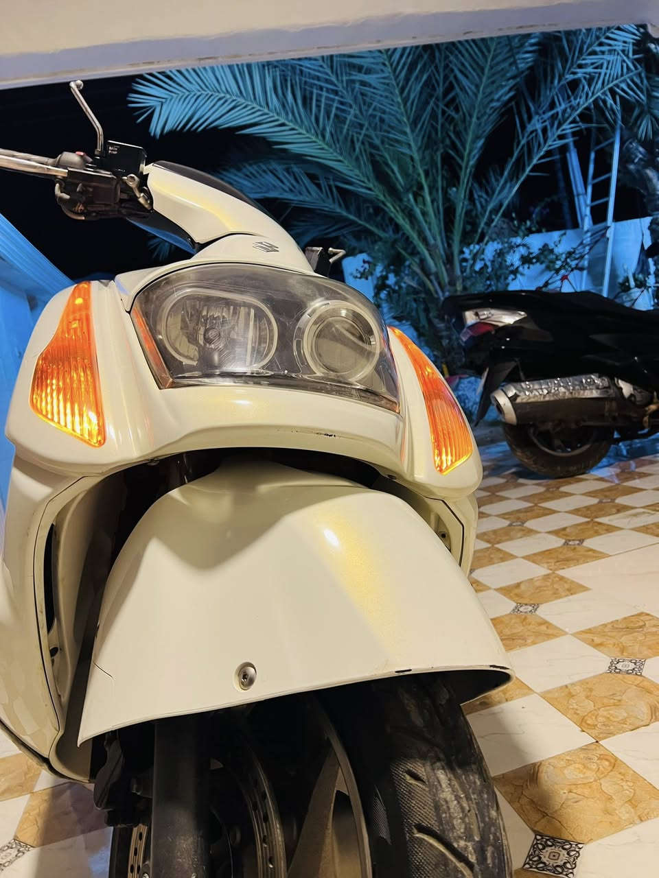 السلام عليكم
اللهم صلي على محمد وآل محمد 

ساسوكي كمه 

الدراجه كفاله مكينه لاتنقص لاتبخل شرط👌🏻

ستاند حساس🦵🏽

ادامه كامله

كشر خير من الله 🏍️ 

سعر 12 مال بيع 

رقم ***********
