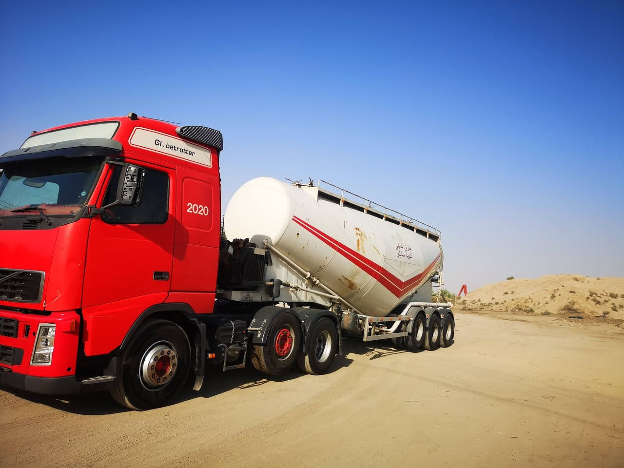 🚛 للبيـع: فالفو موديل ٢٠٠٤ سنكل امامي مربوطه سايلو طارق حاجي كوفين 🚛
​✅ سايلو الموديل 2013
✅ التصميم: 3 قبغ بلادي 3 محاور (2 سبرنك + 1 جوبلس تعليك).
✅ الحمولة: فول 47 طن.
✅ : دويز بلادي (نظيف جداً).
✅  رقم سليمانيه الجديد بسمي 
​📍 العنوان: بغداد.
📞 للتواصل والاستفسار (اتصال مباشر): ***********
سعر ٣٥٠ وبي مجال للطيبين
