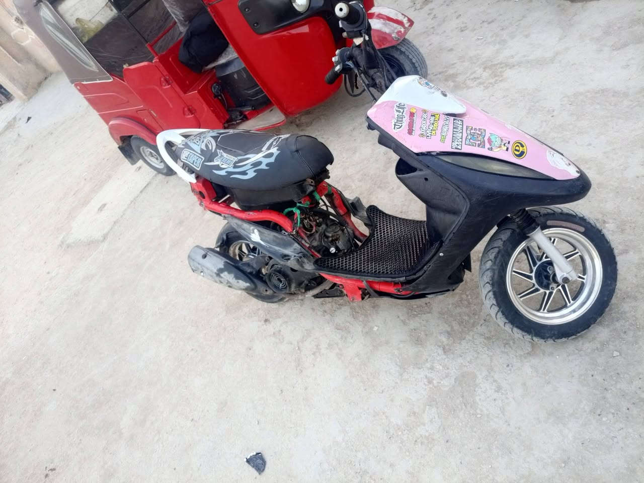 سلام عليكم البيع ماكس مال العب بوشه 55 دراجه شلعه فول ومعدل خير من الله
***********
